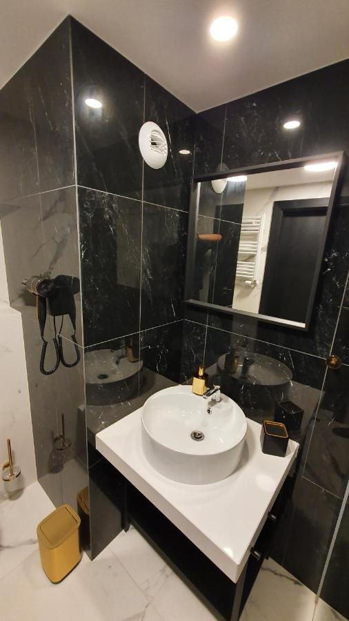 Gold Horizon Apartament Solny Resort Z Klimatyzacja I Garazem Kołobrzeg Exterior foto