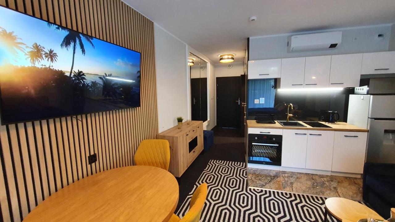 Gold Horizon Apartament Solny Resort Z Klimatyzacja I Garazem Kołobrzeg Exterior foto